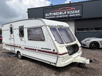 dañado caravana Swift  CHALLENGER 520 SE 1995/9