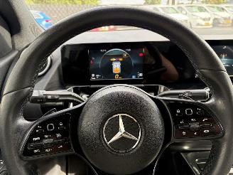 Mercedes B-klasse 200d Automaat Navi Cruise PDC picture 17