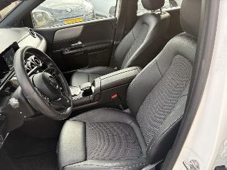 Mercedes B-klasse 200d Automaat Navi Cruise PDC picture 19