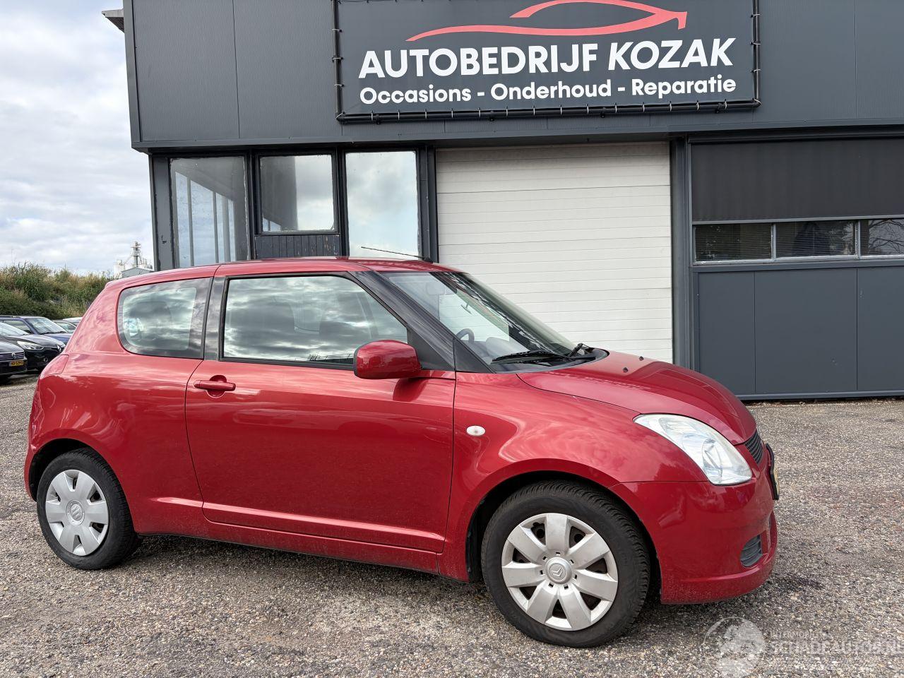 Suzuki Swift 1.3 GLS AIRCO NIEUWE APK
