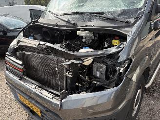Volkswagen Crafter 2.0 TDI LANG AUTOMAAT AIRCO NAVI picture 7