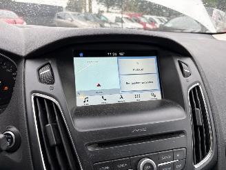 Ford Focus 1.0 Titanium AIRCO CRUISE NAVI picture 14