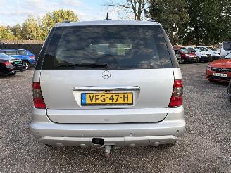 Mercedes M-klasse ML 270 CDI AUTOMAAT AIRCO NIEUWE APK picture 5