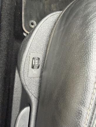 Peugeot 207 1.6 VTi Noir&Blanc AIRCO LEDER CABRIO picture 9