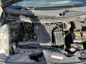 Nissan Pixo 1.0-12V picture 6