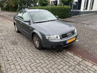 Coche siniestrado Audi A4 2.0-20V 2001/1