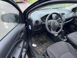 Mitsubishi Space-star 1.0-12V picture 5