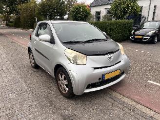 Unfallwagen Toyota iQ 1.0-12V 2009/5