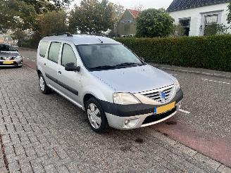 Voiture accidenté Dacia Logan 1.6 Combi 2008/8