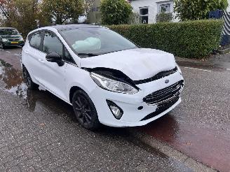 Damaged car Ford Fiesta 1.0 EcoBoost Titanium 2017/12