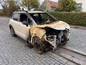Salvage car Citroën C3 Aircross 1.2 e-THP 2020/5