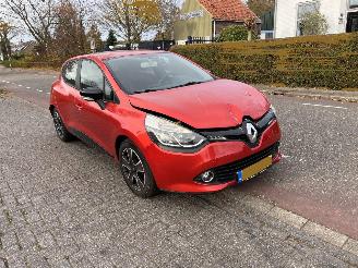 Avarii autoturisme Renault Clio 0.9  TCe Expression 2013/1