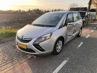 Opel Zafira 1.4 Turbo TOURER picture 2