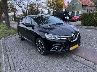 Damaged car Renault Scenic Grand Scenic 41.3 TCe 2019/2