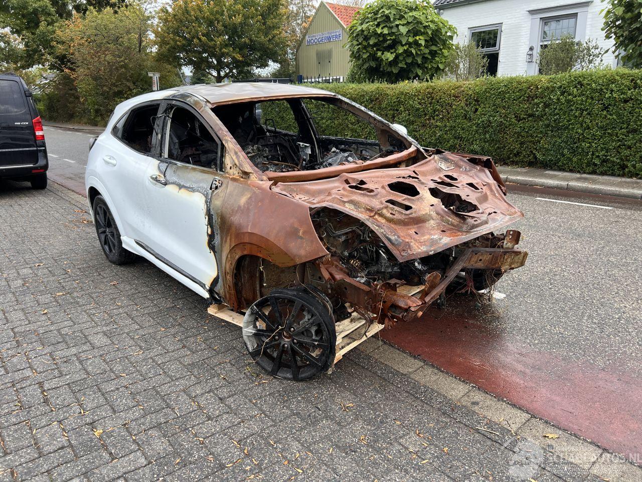 Ford Puma 1.0 Ecoboost Hybrid ST-Line