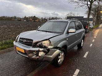 Coche accidentado Hyundai Tucson 2.0-16V CVVT 4x2 2005/7
