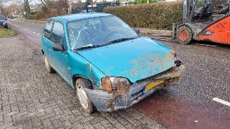 Schadeauto Toyota Starlet 1.3 XLi 1998/3