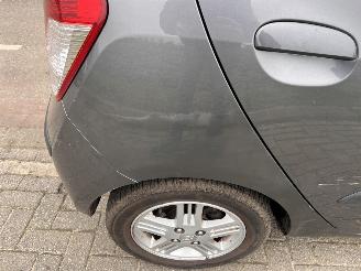 Hyundai I-10 1.2-16V AUTOMAAT picture 10