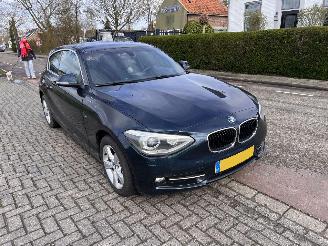 Auto incidentate BMW 1-serie 116D Executive Upgrade 2013/2