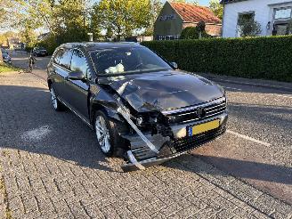 skadebil auto Volkswagen Passat 1.4 TSI GTE Variant Connected Series Plus   NL AUTO 2016/12