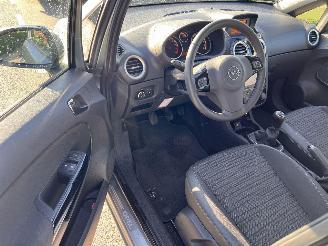 Opel Corsa 1.4-16V BlitZ picture 5