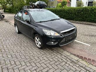 Dezmembrări autoturisme Ford Focus 1.6-16V 2011/3