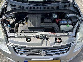 Suzuki Swift 1.3 Comfort picture 6