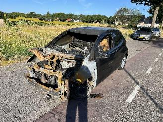 Toyota Aygo 1.0-12V picture 2