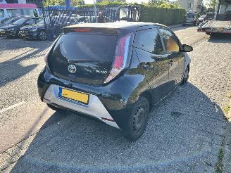 Toyota Aygo 1.0-12V picture 3