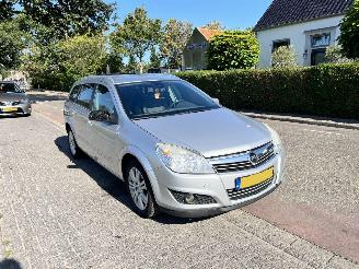 Schadeauto Opel Astra 1.6-16V Cosmo 2008/8