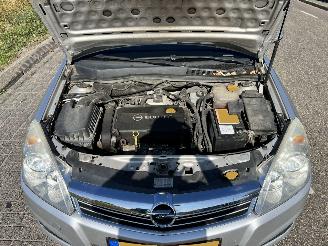 Opel Astra 1.6-16V Cosmo picture 7