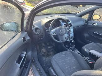 Opel Corsa 1.2-16V picture 5