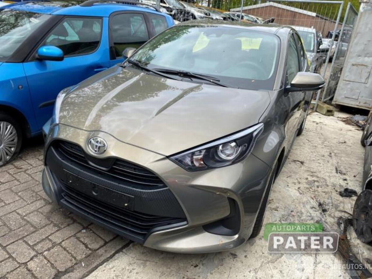 Toyota Yaris Yaris IV (P21/PA1/PH1), Hatchback, 2020 1.5 12V VVT-i