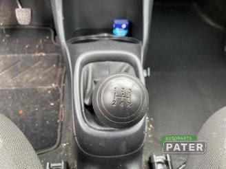 Peugeot 108 108, Hatchback, 2014 1.0 12V picture 9