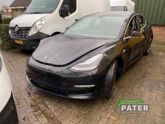 Auto da rottamare Tesla Model 3 Model 3, Sedan, 2017 EV AWD 2019/12