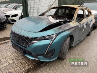 Vrakbiler auto Peugeot 308 308 SW (F4/FC/FN/FR), Combi 5-drs, 2021 1.2 12V PureTech 130 2024/1