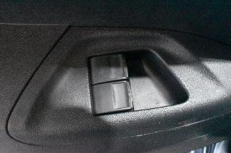 Peugeot 108 1.0 e-VTi Active picture 20