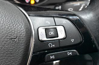 Volkswagen Golf 1.2 TSI Bns Edition picture 28