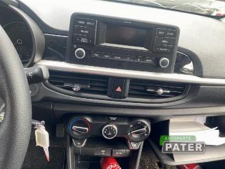 Kia Picanto Picanto (JA), Hatchback, 2017 1.0 DPI 12V picture 8