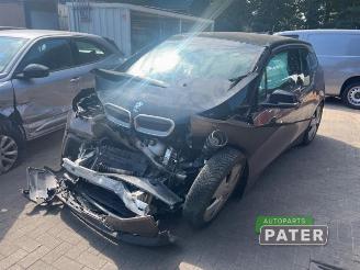 Coche siniestrado BMW i3 i3 (I01), Hatchback, 2013 / 2022 i3 120Ah 2019/5