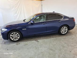 BMW 5-serie 518d High Executive picture 4