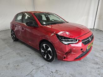 Schadeauto Opel Corsa-E Elegance 50 kWh 2021/12