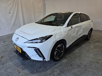 MG 4 MG4 Electric Luxury 64 kWh picture 3