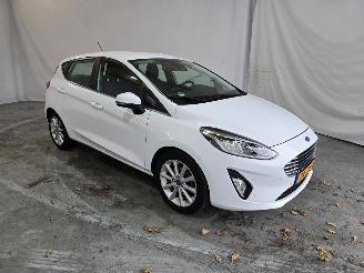 skadebil auto Ford Fiesta 1.0 EcoB Titanium 2017/9