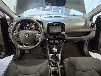 Renault Clio Estate 0.9 TCe Limited picture 23
