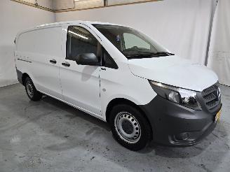 damaged passenger cars Mercedes Vito 114 CDI Lang 2024/1