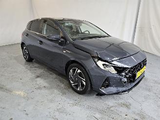 uszkodzony samochody osobowe Hyundai I-20 1.0 T-GDI Premium 2023/10