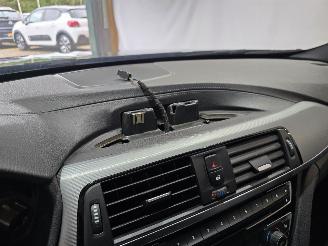BMW 3-serie 320 iEdition M Sport Shadow Executive picture 10