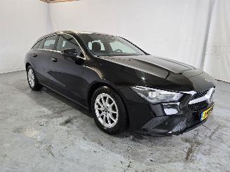 Damaged car Mercedes Cla-klasse Shooting Brake 180 Bns Solution 2020/11