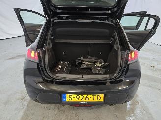 Peugeot 208 1.2 PT Active Pack picture 16